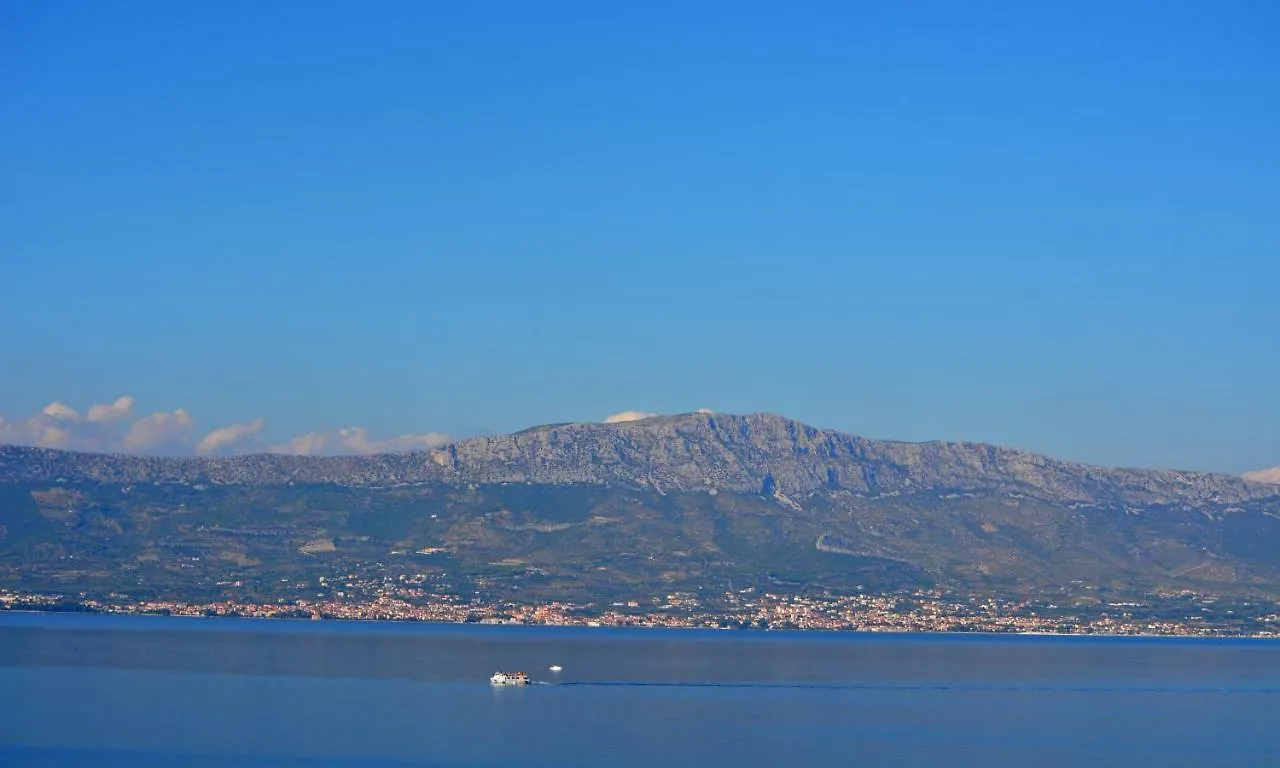 Villa Leone Slatine 0*,  Chorvatsko